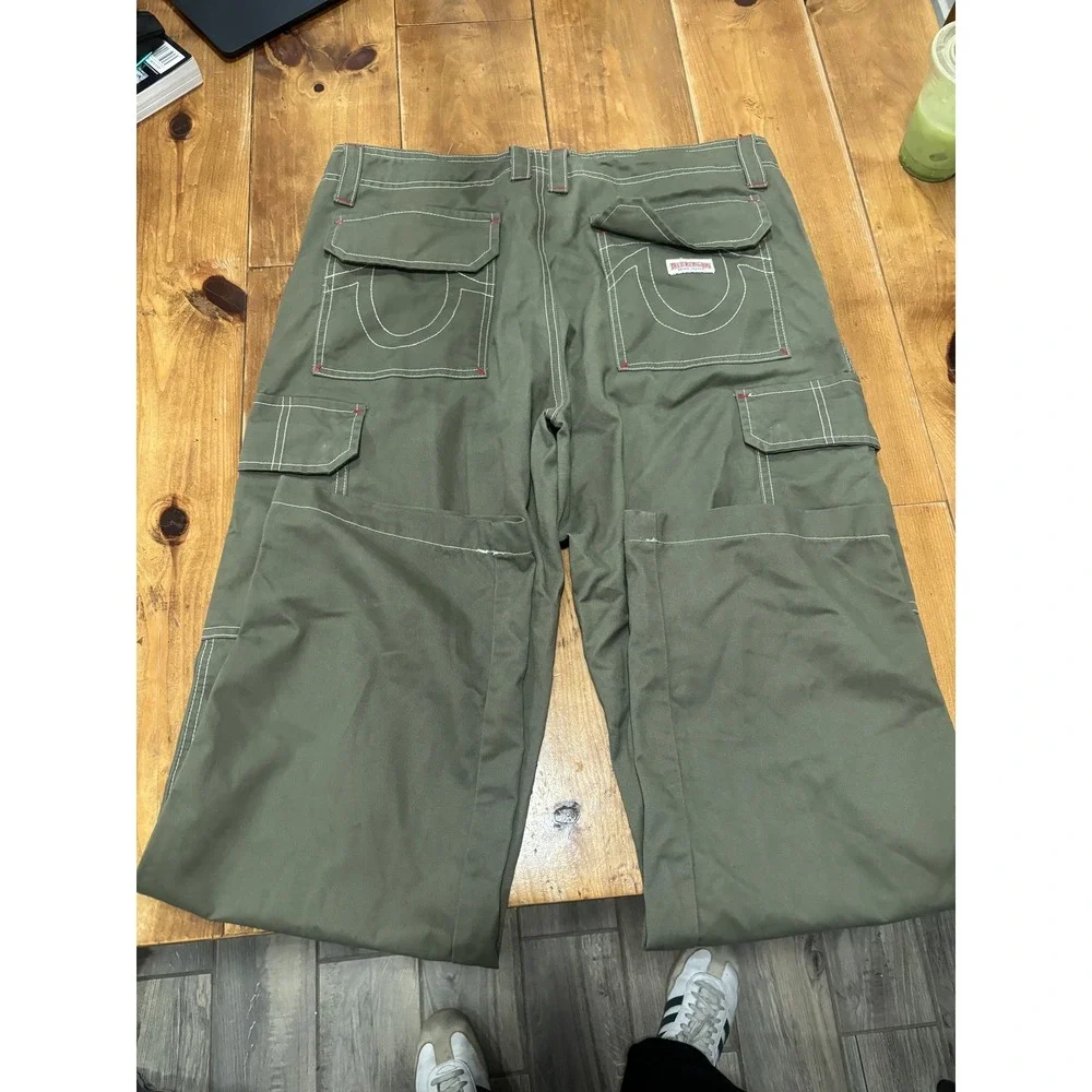 True Religion Men's Cargo Jeans Size 30 Olive Green White Stitch Wide Leg